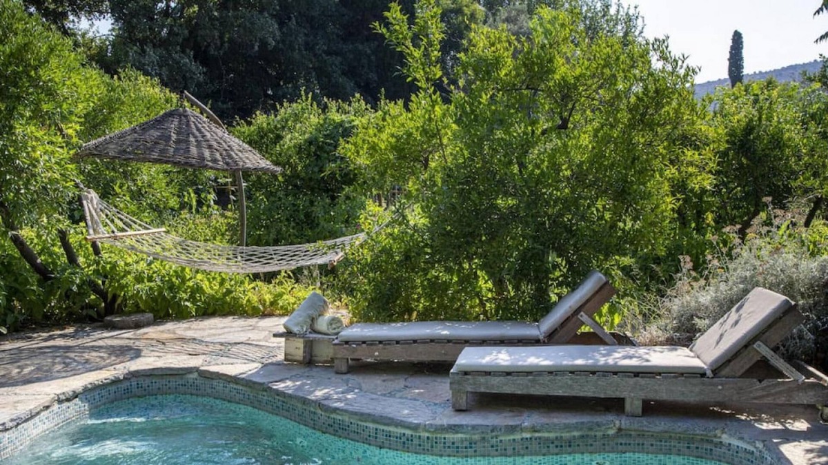 Bitez Villa | Cozy and Secluded House with Garden in Bodrum