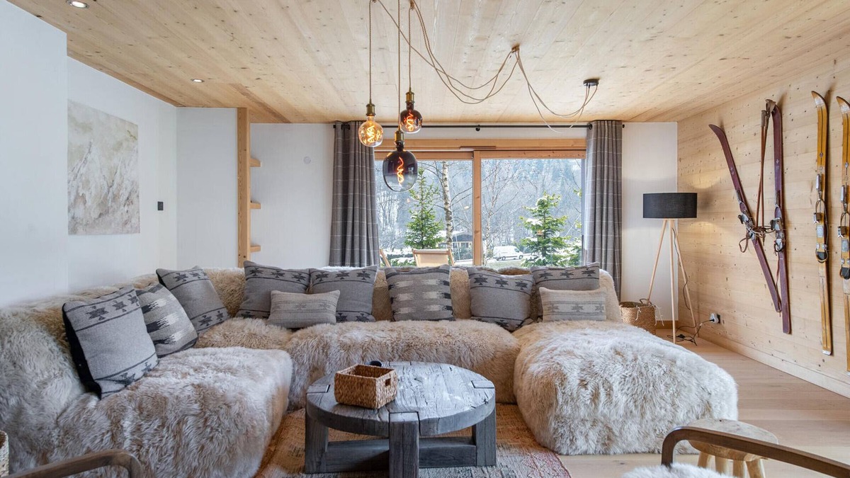 Demi-Quartier Apartment | Cozy and Spacious Apartment in Megève with Garden and Terrace Nearby Ski Lifts