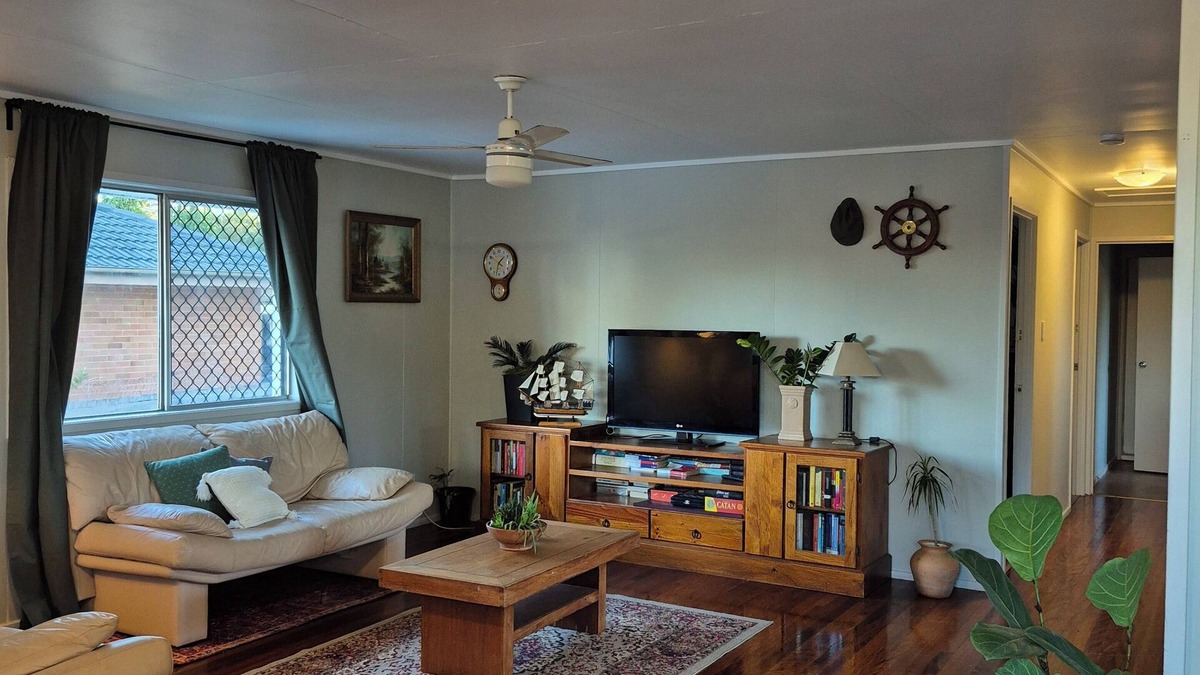 Logan Central House | Cozy and Vintage Retreat between Brisbane and Gold Coast! Beautifully Decorated!