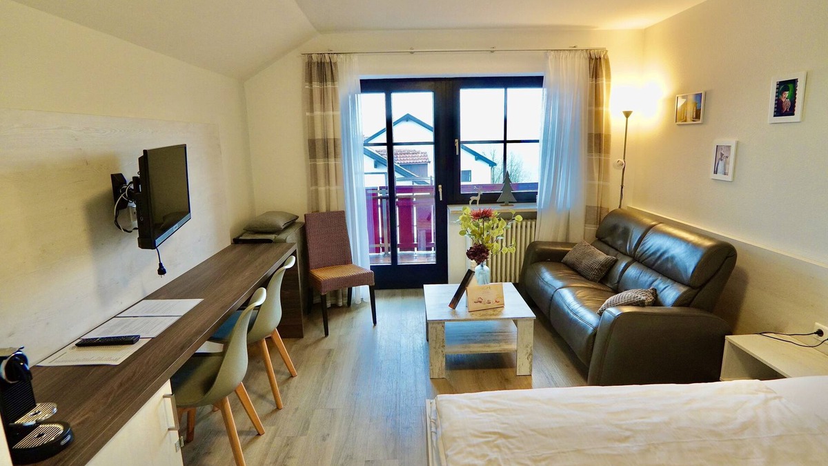 Bad Griesbach im Rottal Apartment | Cozy apartment with underground access to the thermal baths