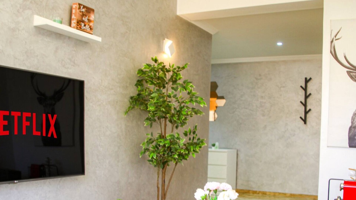 Agdal Apartment | Cozy Apart 2BR + Parking - Fastwifi - Free Coffee 3MN Walk Mall