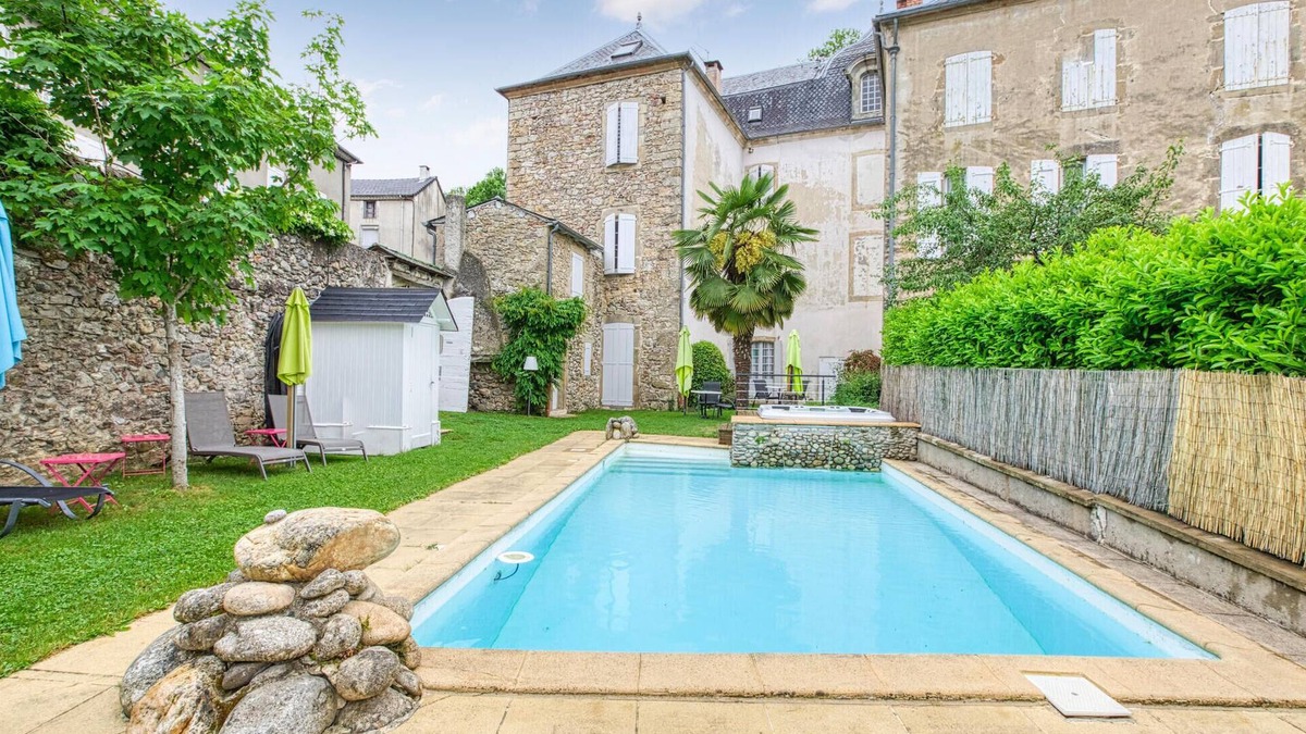 Saint-Jean-du-Bruel Apartment | Cozy apartment in Saint Jean du Bruel
