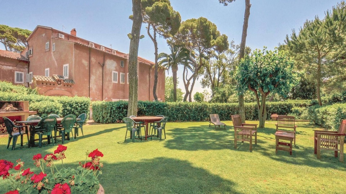 Santa Marinella Apartment | Cozy apartment in Santa Marinella -RM-