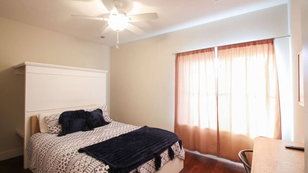 Bloomington Apartment | Cozy Apartment 2 miles to IU