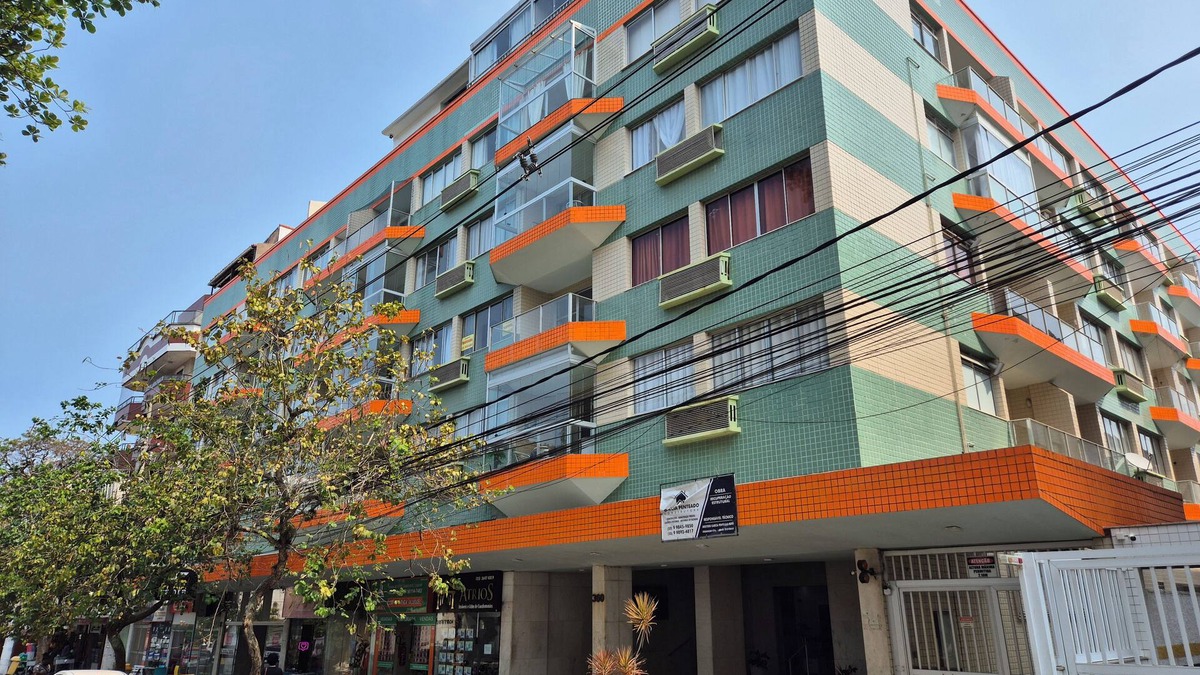 Centro Apartment | Cozy apartment 200 meters from Praia do Forte, with garage.