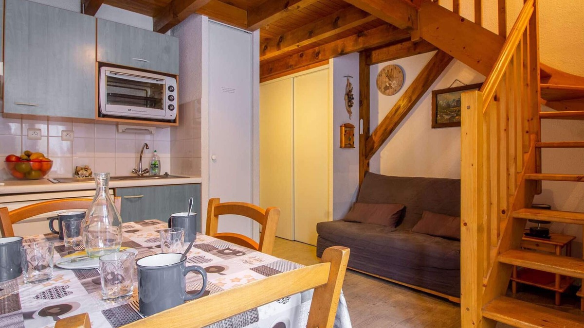 Bareges Apartment | Cozy apartment 4 pers with parking, terrace, ski locker