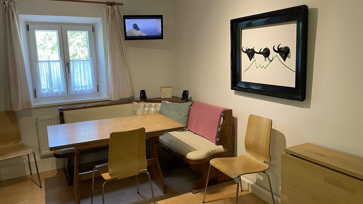 Weissbach Apartment | Cozy apartment left one -2 persons, 35sqm, 1 bedroom with fireplace