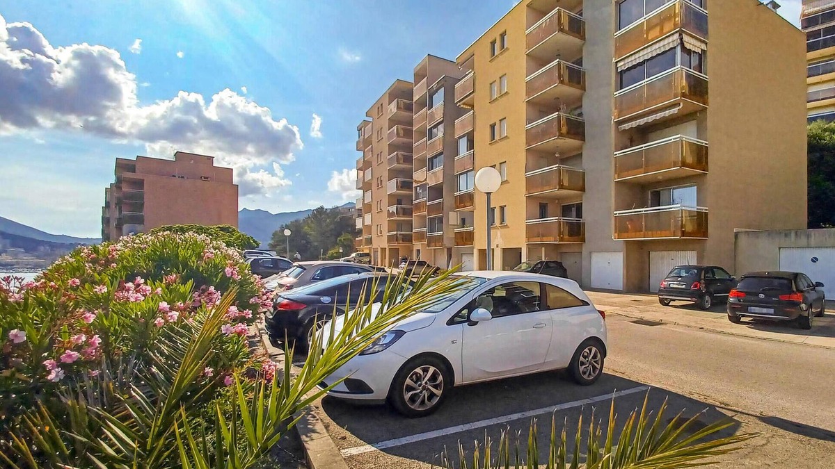 Le Ricanto Apartment | Cozy apartment in Ajaccio with WiFi