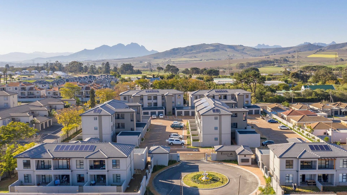 Trawal Apartment | Cozy Apartment in Brackenfell, CapeTown, South Africa