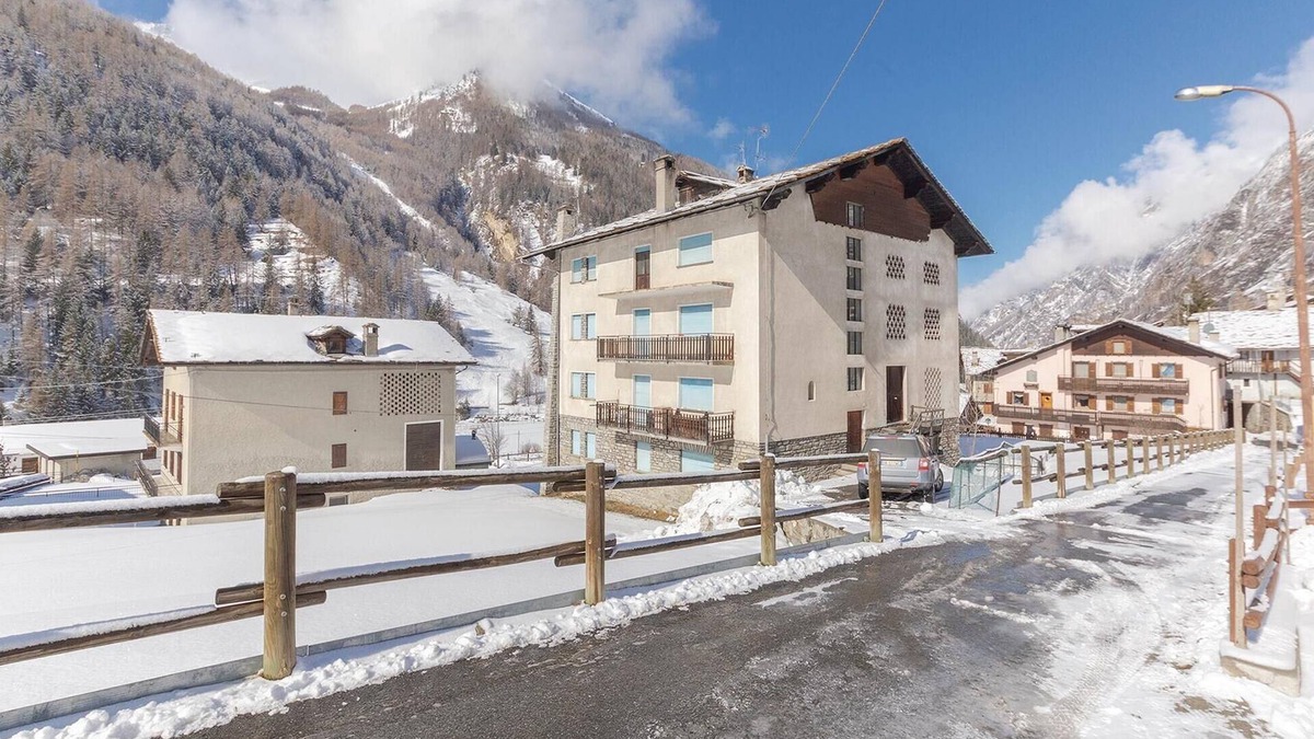 Epinel Apartment | Cozy apartment in Cogne AO