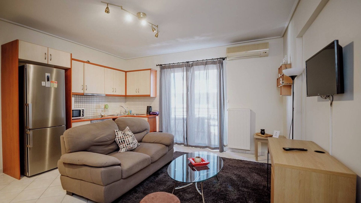 Agia Paraskevi House | Cozy Apartment in Agia Paraskevi
