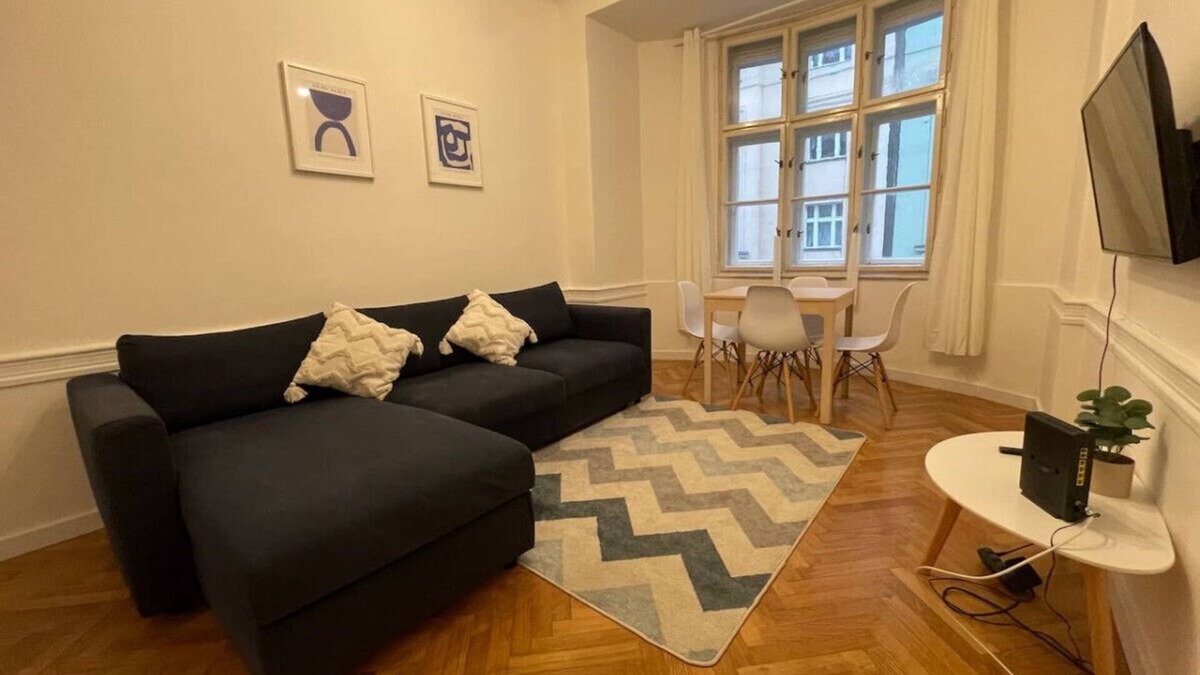 Holesovice Apartment | Cozy apartment in hipster area