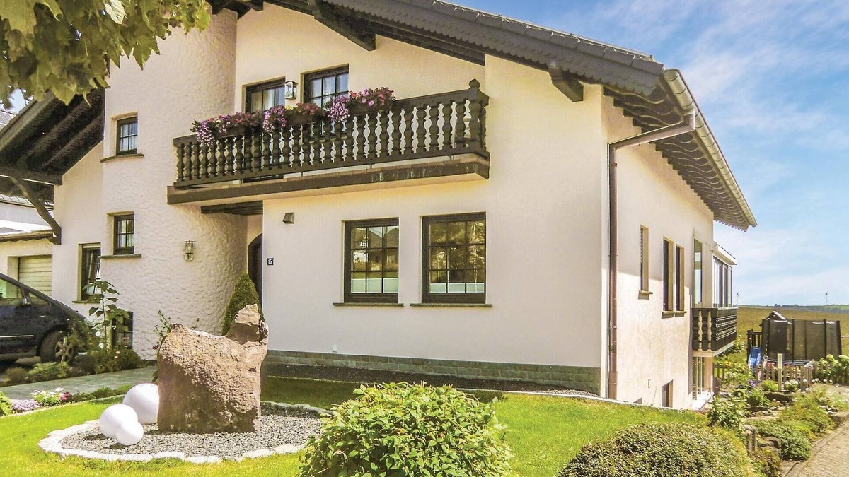 Karlshausen Apartment | Cozy apartment in Karlshausen with WiFi