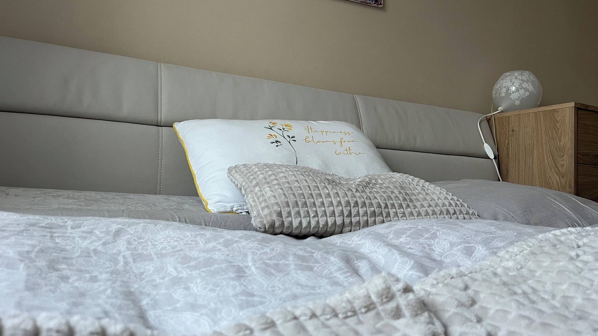 Sever Apartment | COZY apartment in GREAT location