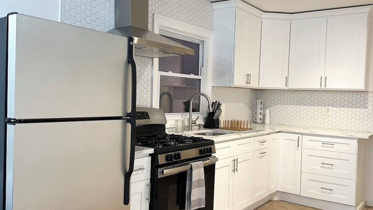 North Bergen Apartment | Cozy Apartment in North Bergen Close to NYC With FREE PARKING