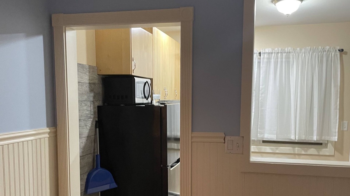 Medford Apartment | Cozy apartment located 20 minutes from Jake 58/Port Jefferson/Patchogue/Wineries
