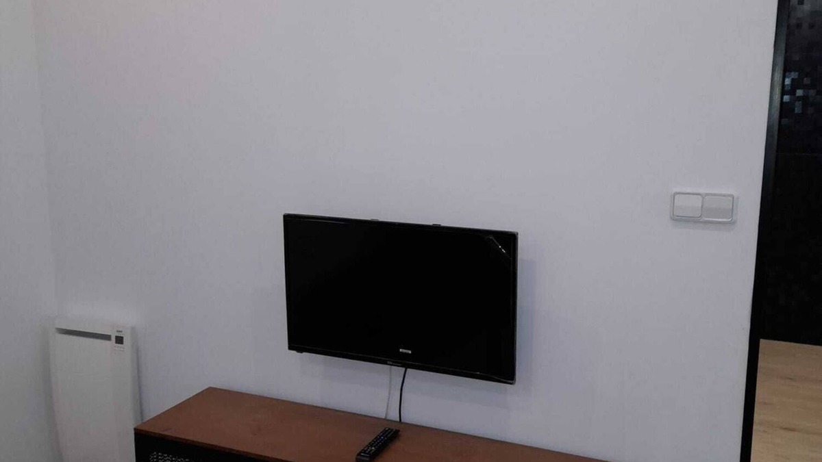 Llodio Apartment | Cozy apartment near Bilbao. Public transport to the city.