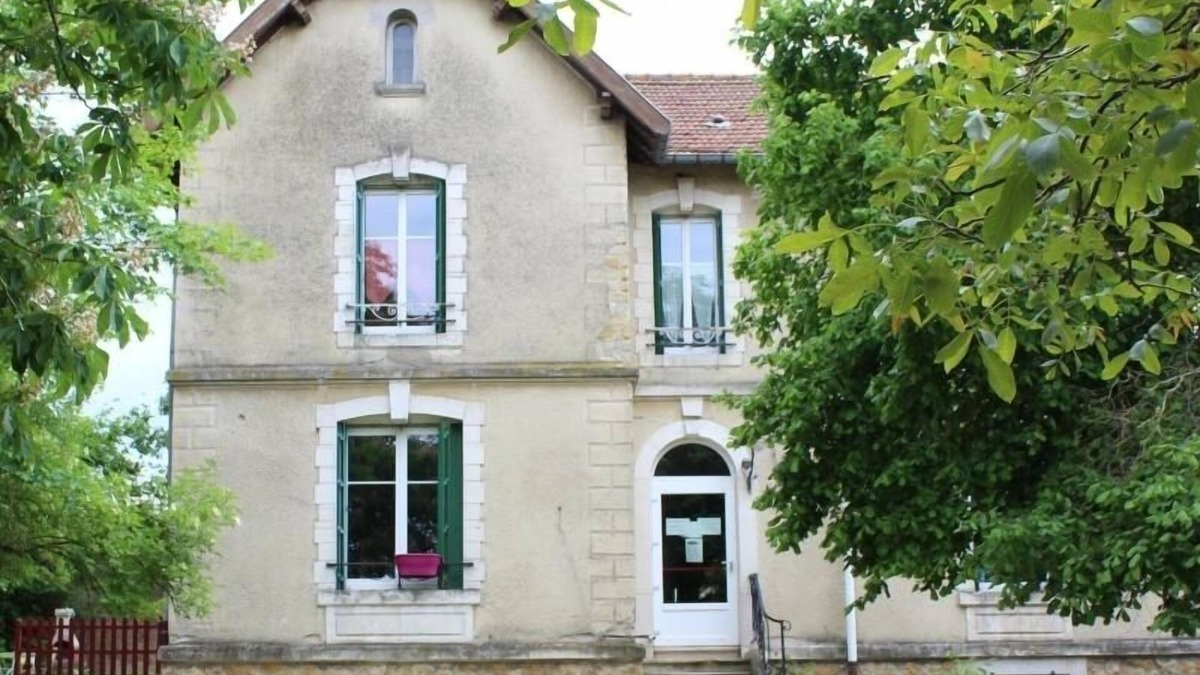 Haraucourt Cottage | Cozy Apartment Near Nancy and Lunéville with Private Garden and Free Parking