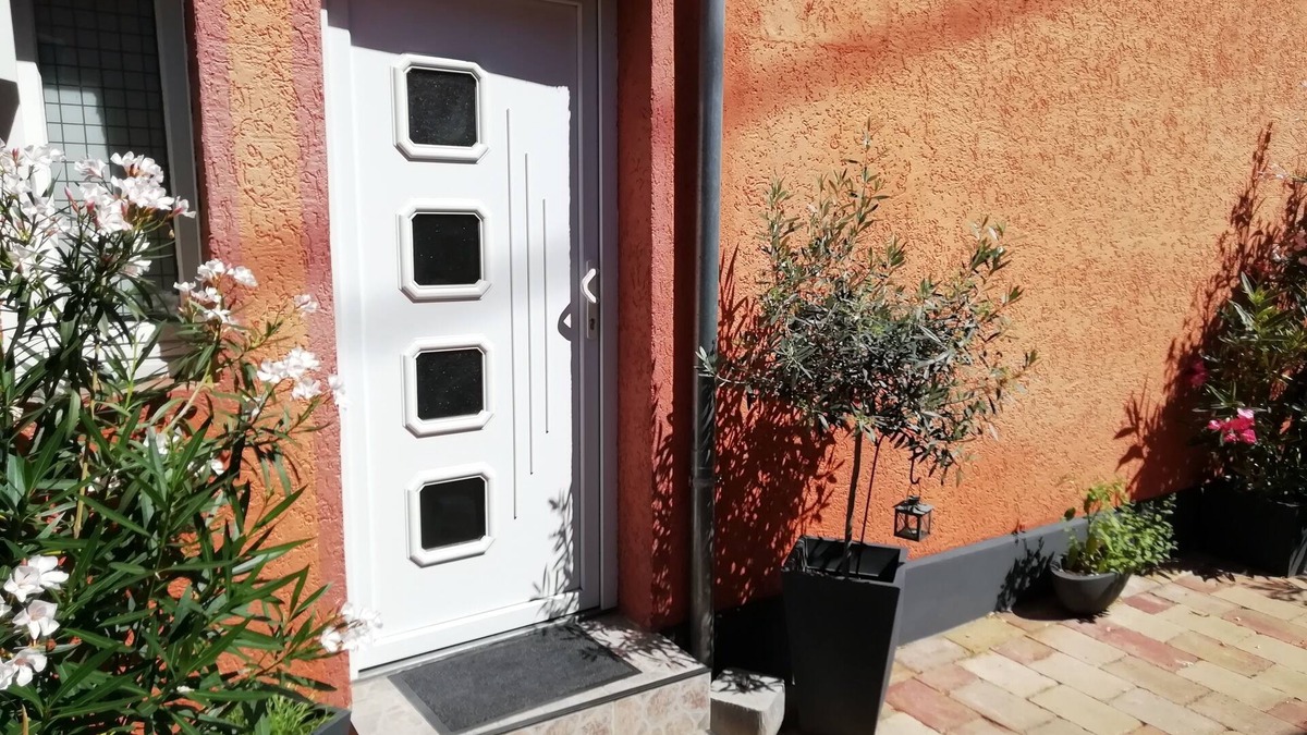 Schierstein Condo | Cozy apartment on the beautiful harbor of Wiesbaden-Schierstein