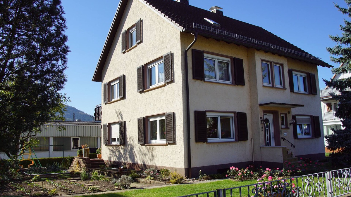 Biberach Apartment | Cozy apartment with balcony, 65sqm, 2 bedrooms to max. 4 people