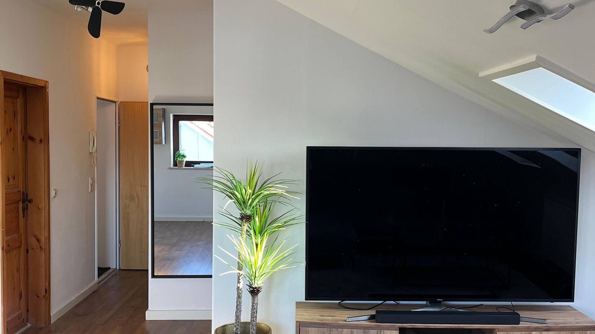 Ebersberg District Apartment | Cozy apartment with charm & style - WIFI, Netflix, AC