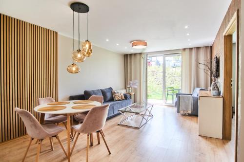 Borkowo Lostowickie Apartment | Cozy Apartment with Garden - Free Private Parking Gdańsk