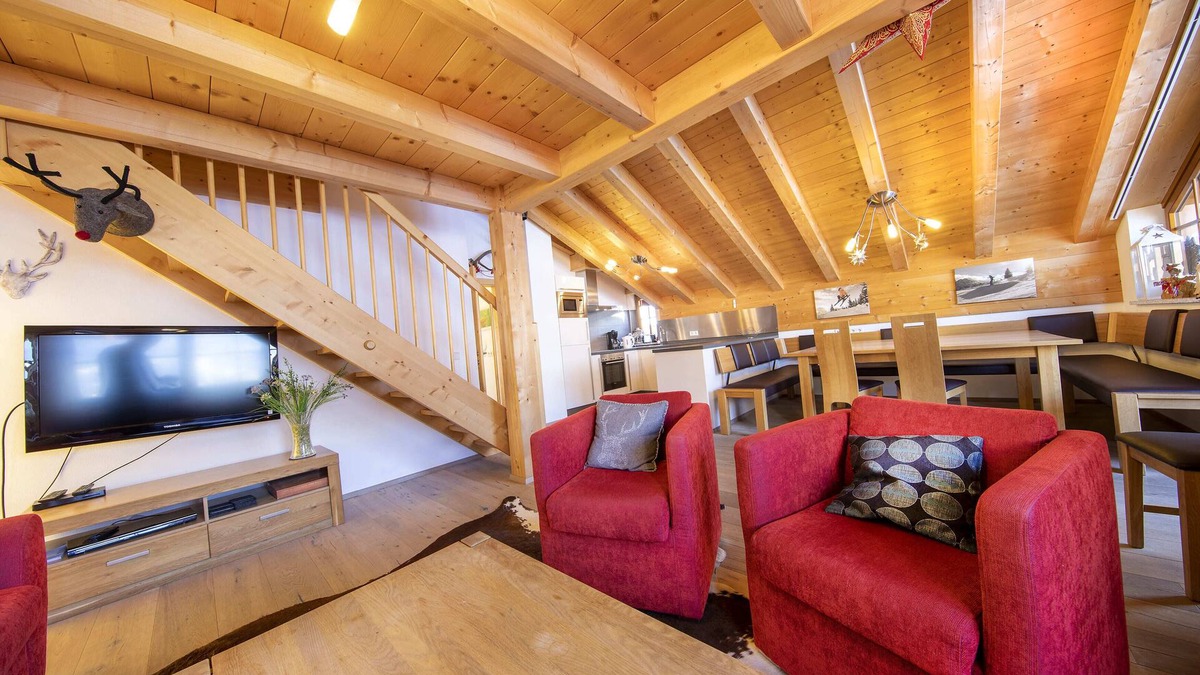 Hochkrimml Apartment | Cozy apartment with mountain view, sauna, and close to the slopes