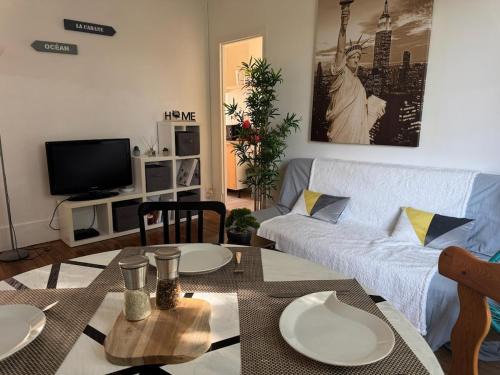 Palaiseau Apartment | Cozy appartement 2 chambres au coeur de Palaiseau 8min RER B à pieds