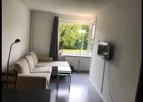 Baerum Apartment | Cozy apt by subway, parking