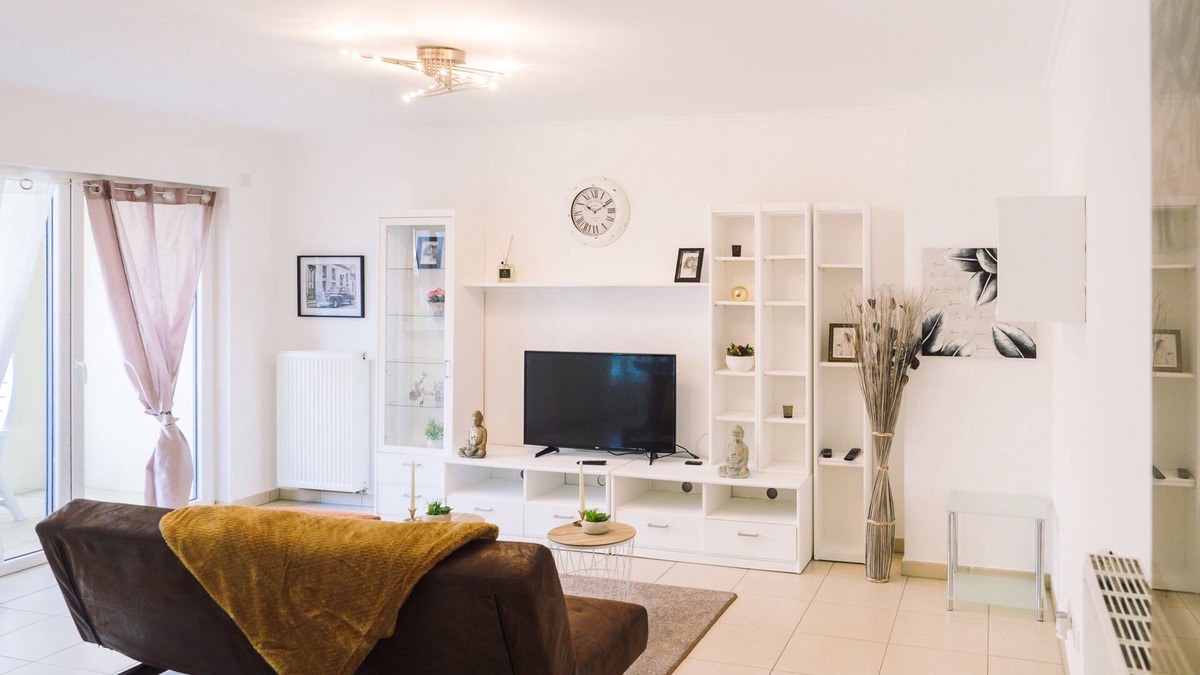 Strassen Apartment | COZY ART DECO Apartment