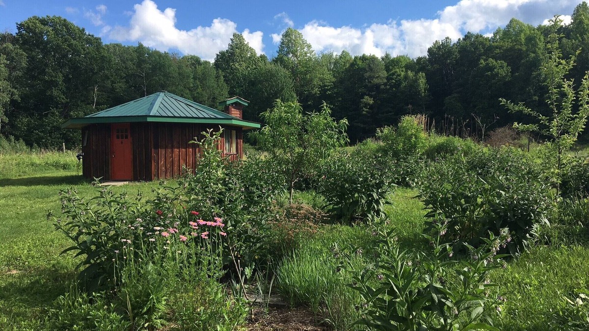Newfield Cottage | Cozy, Artistic Retreat Surrounded By Waterfalls, Orchards And Gardens