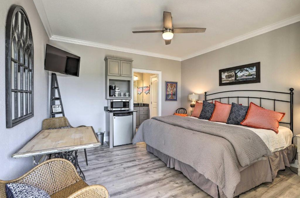 Auburn Apartment | Cozy Auburn Studio Less Than 1 Mile to University!
