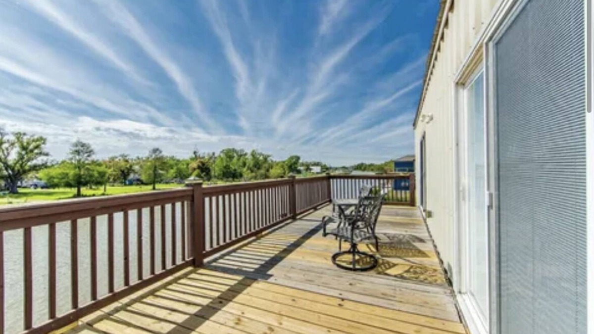 Theriot House | Cozy Bayou Fishing Camp on Brady Road with private Boat Launch and great views!