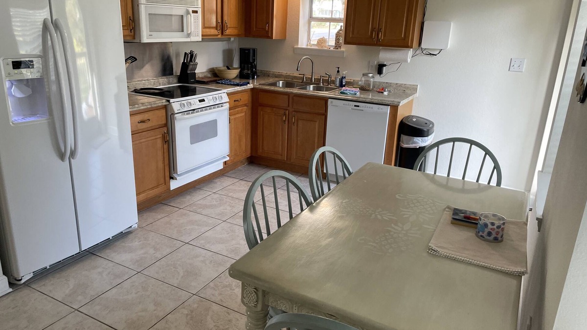 Ono Island House | Cozy beach house great for kids - Boat trailer parking available