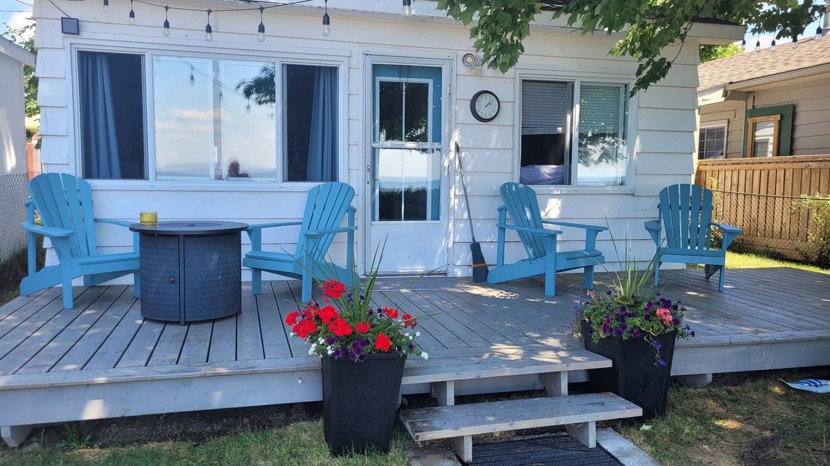 North Bay Cottage | Cozy Beachfront Cottage