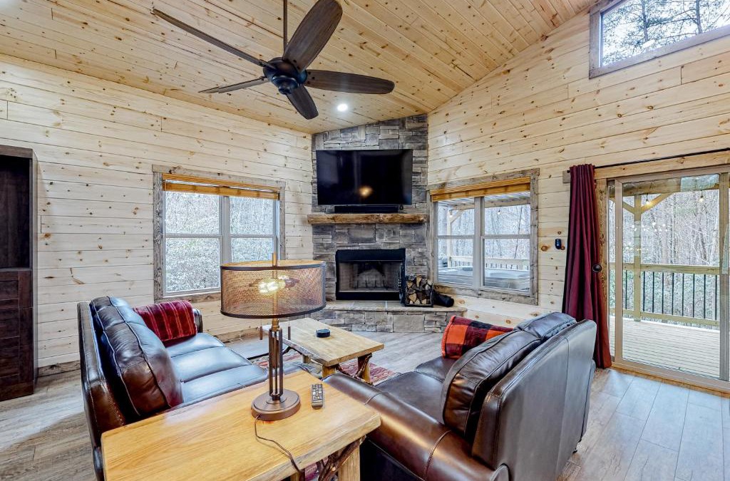 Sautee Nacoochee House | Cozy Bear Cabin #1