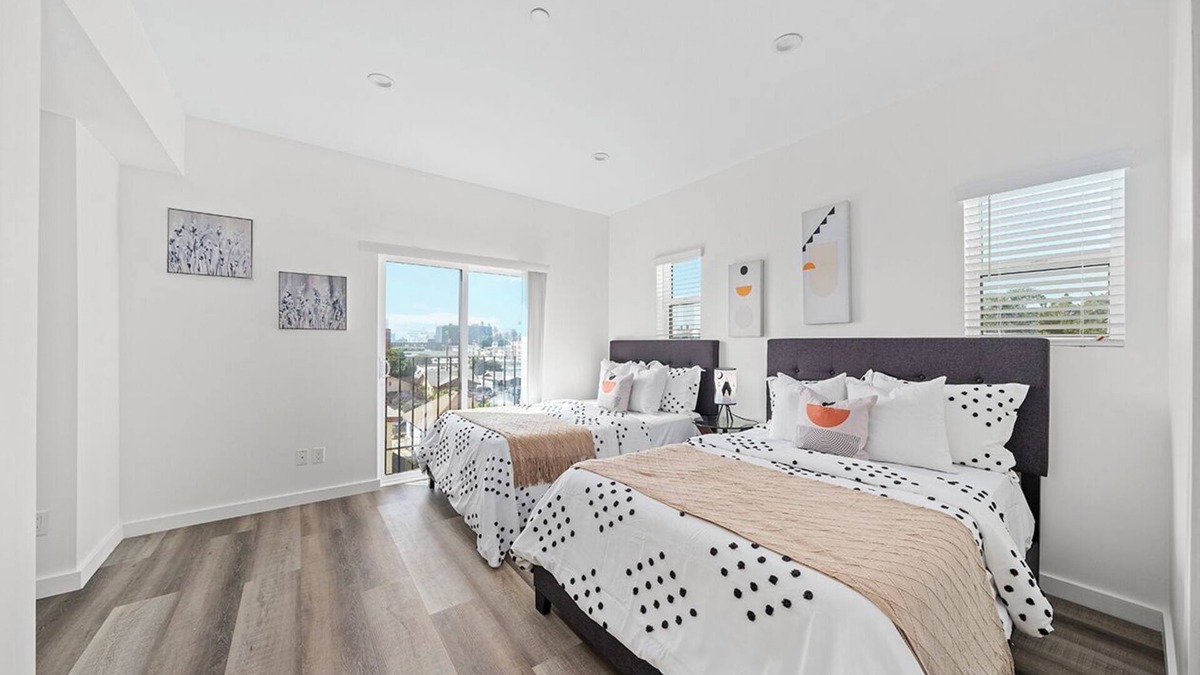Rampart Village House | Cozy Bedroom Los Angeles