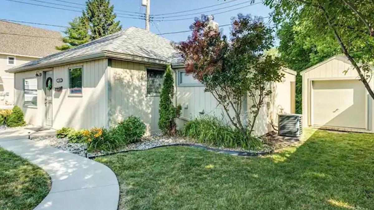 Port Huron Cottage | Cozy Black River Cottage with Private Dock and Boat Hoist-Sleeps 6