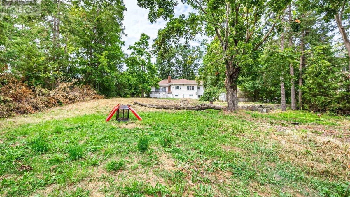 Bobcaygeon House | Cozy Bobcaygeon Stay