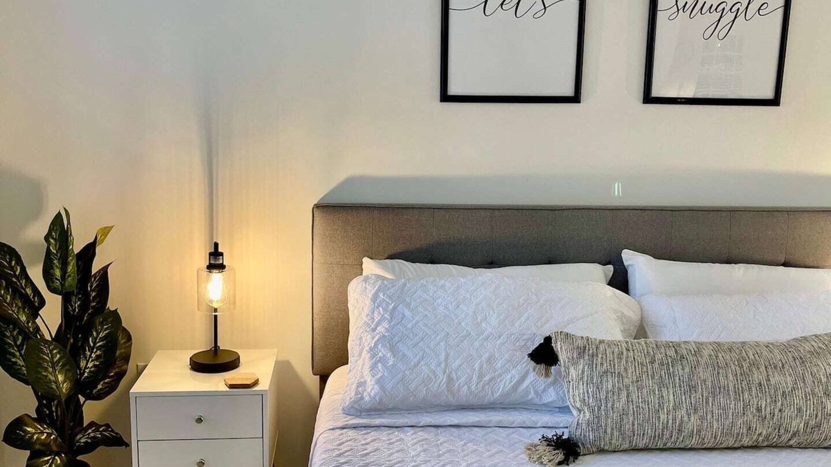 Mission Bay Apartment | Cozy boho-style 2BR, 2BA ground floor apartment in West Boca Raton with free parking