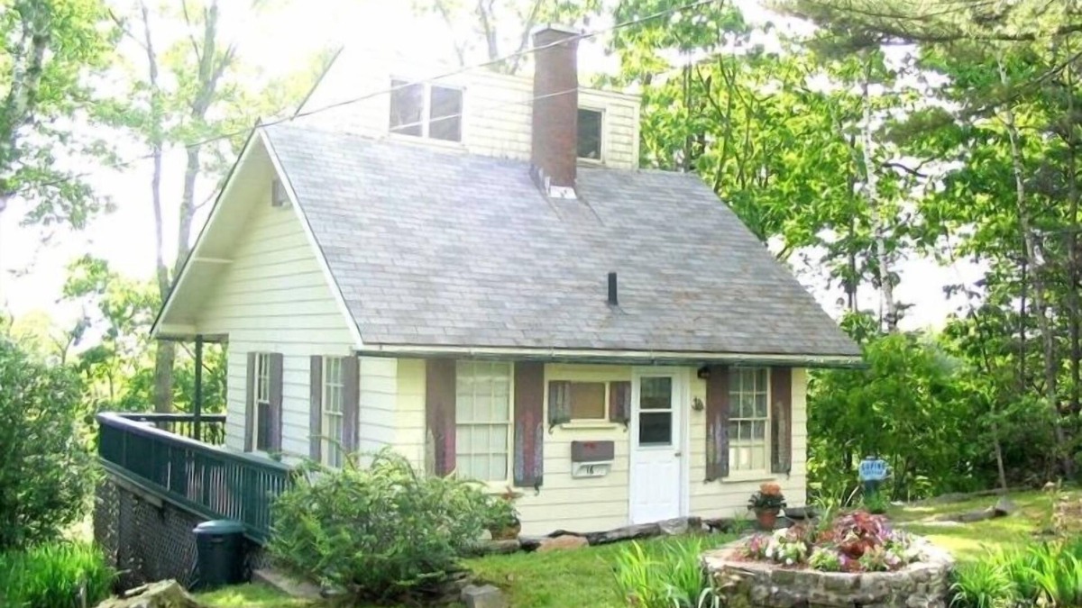 Boothbay Harbor Cottage | Cozy Boothbay Harbor Cottage