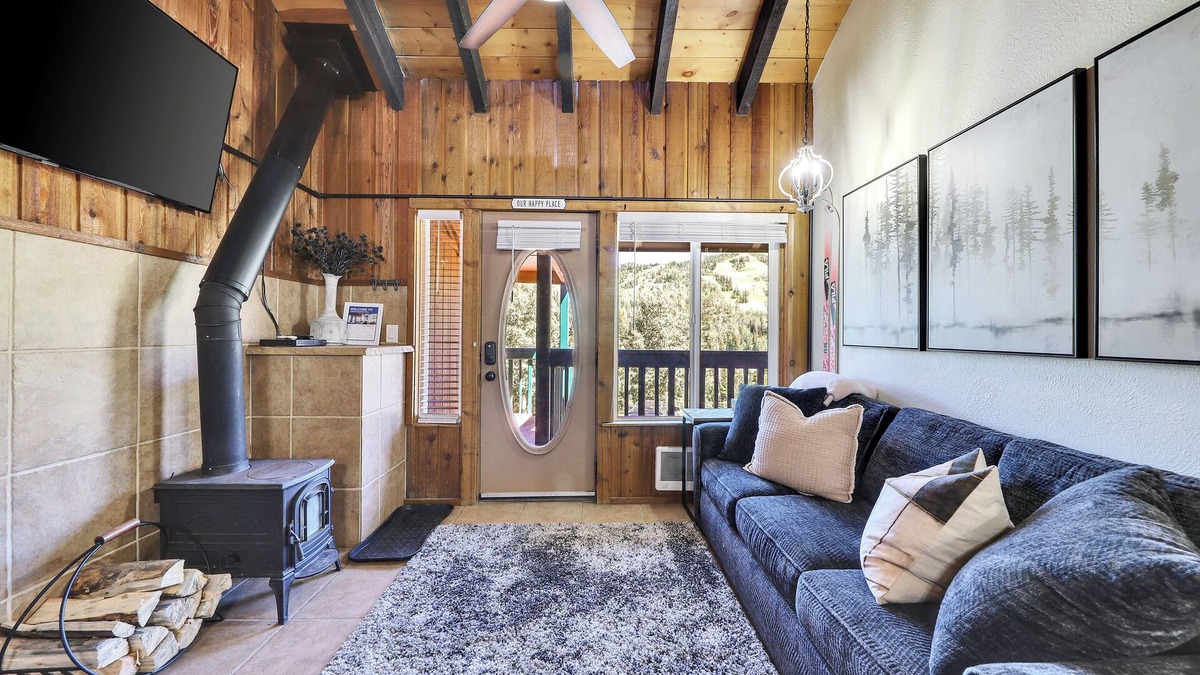 Brian Head Condo | Cozy Brian Head Condo 1/4 Mile From Ski Lift
