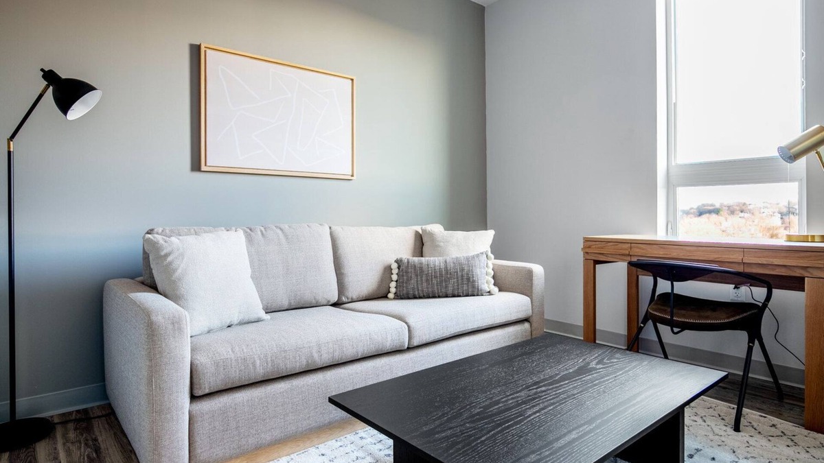 St. Elizabeth's Apartment | Cozy Brighton 1BR w/W/D, Doorman, near T & Shopping