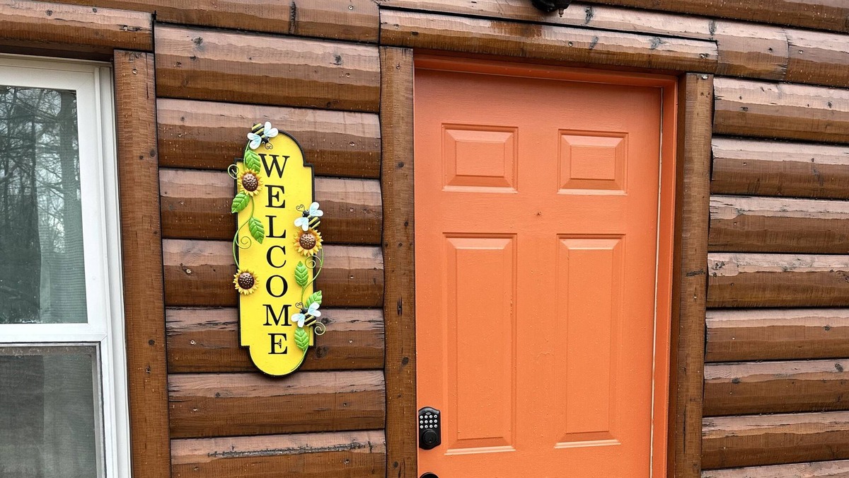 Gnaw Bone Cabin | Cozy Brookside