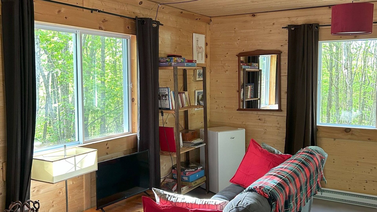 Notre-Dame-Des-Bois Cabin | Cozy cabin Fleur de Lys