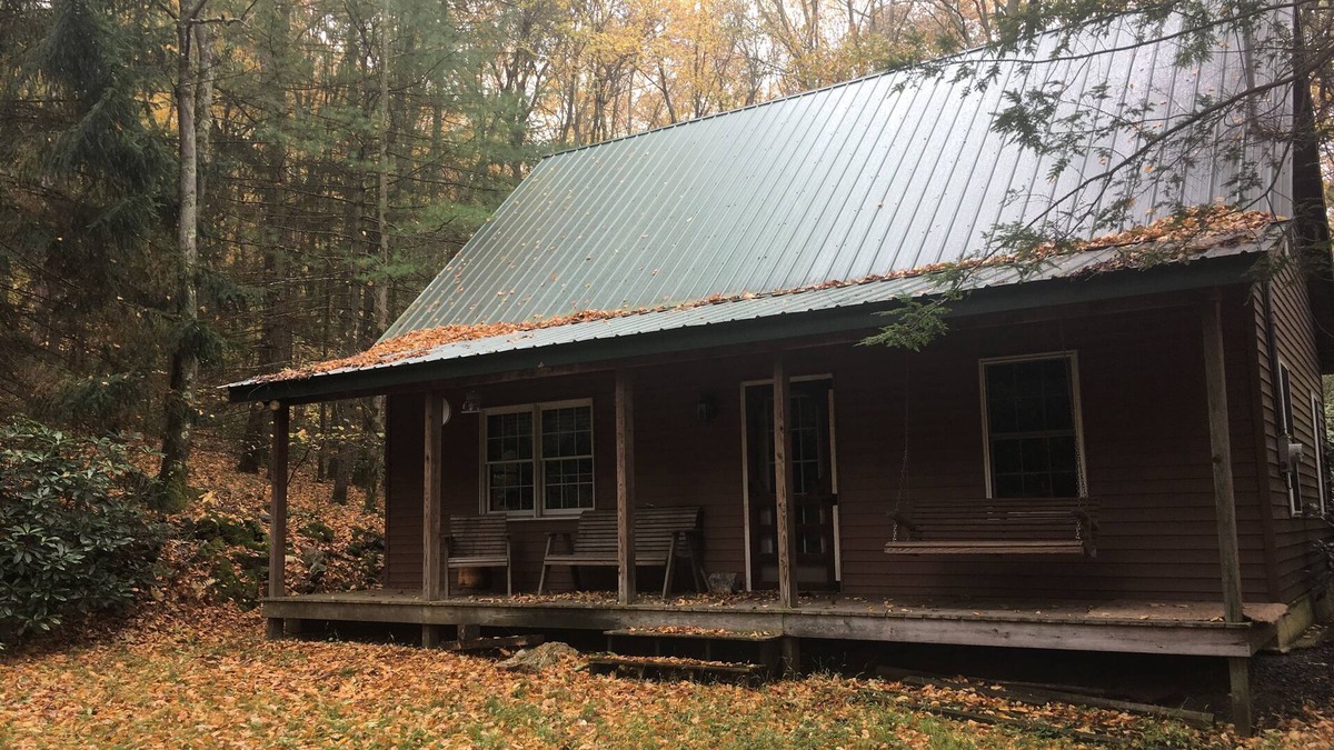Mifflinburg Cabin | Cozy cabin, great for family and friends!