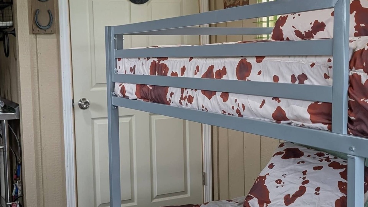 Trenton Cabin | Cozy cabin in charming Trenton NC