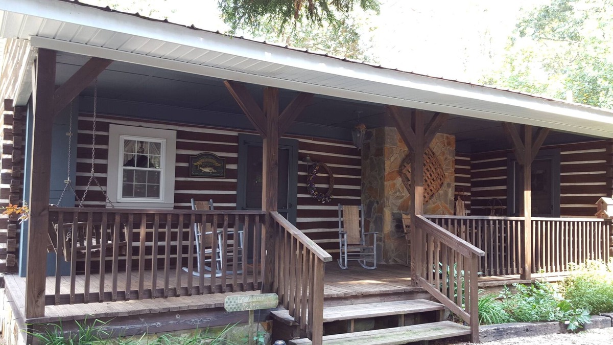 Elkin Cabin | Cozy cabin in the foothills of North Carolina