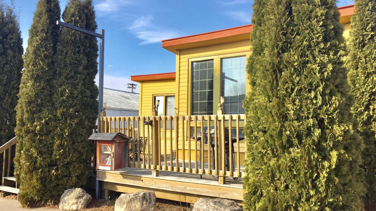 Wabasha Cabin | Cozy Cabin in the Heart of Downtown Wabasha