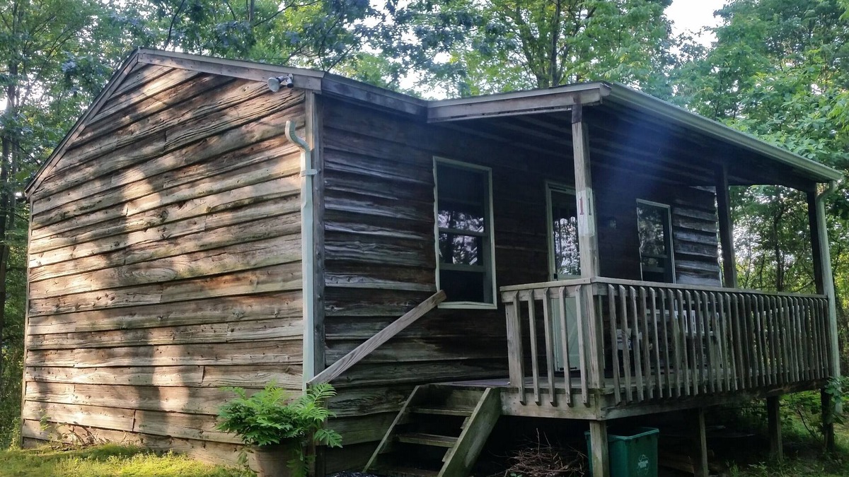 Huntingdon Cabin | Cozy Cabin In The Woods Near Raystown Lake